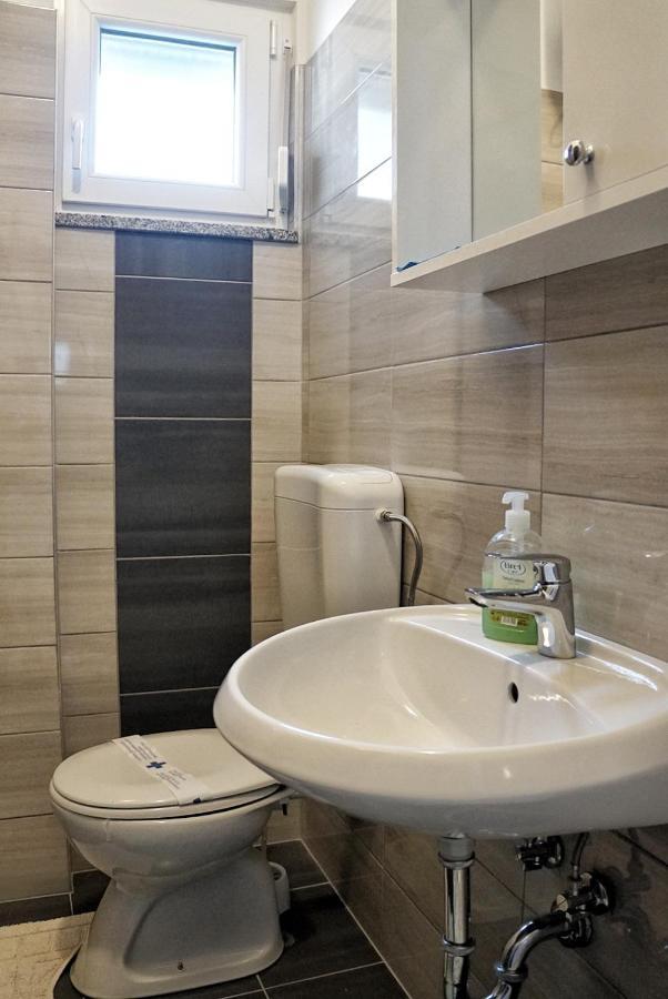 Apartmani Vesna ซัมบราทิยา ภายนอก รูปภาพ