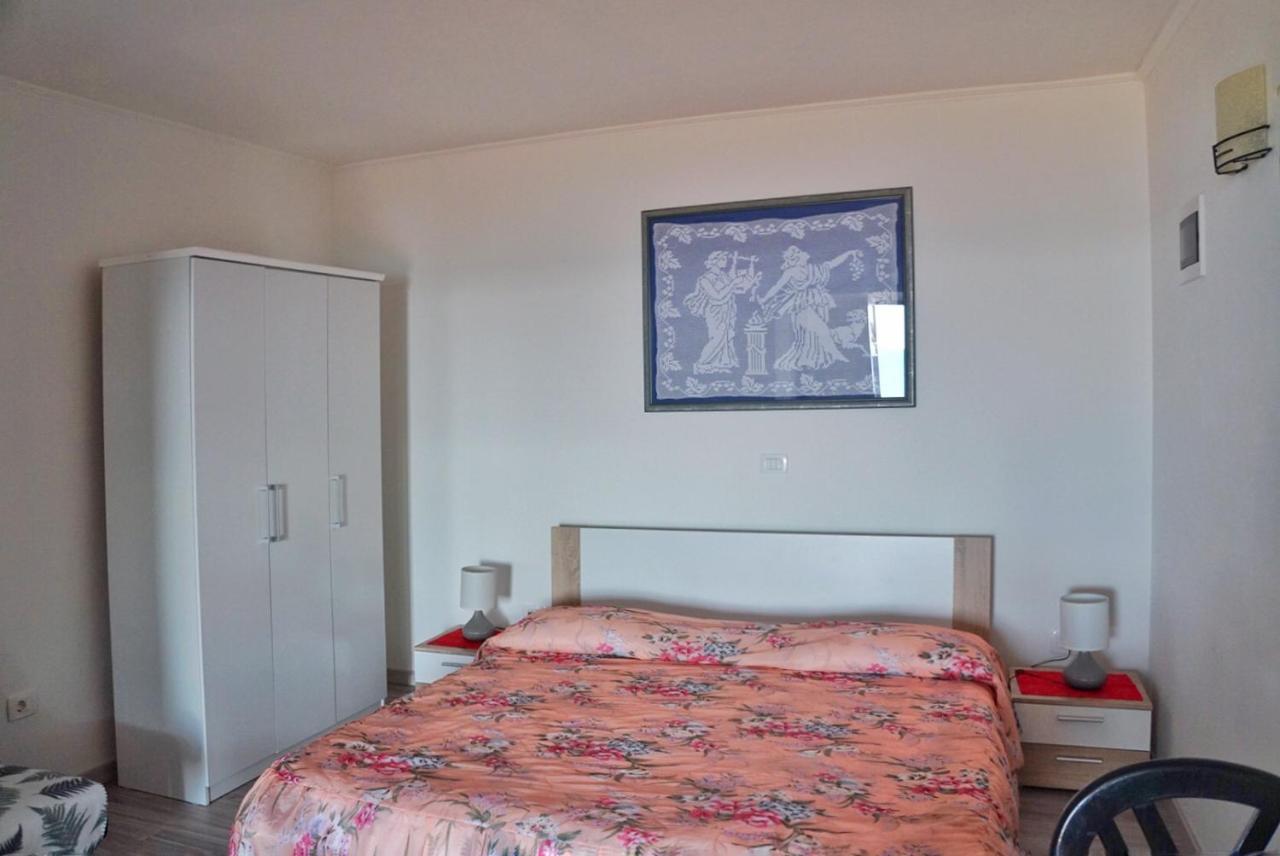 Apartmani Vesna ซัมบราทิยา ภายนอก รูปภาพ
