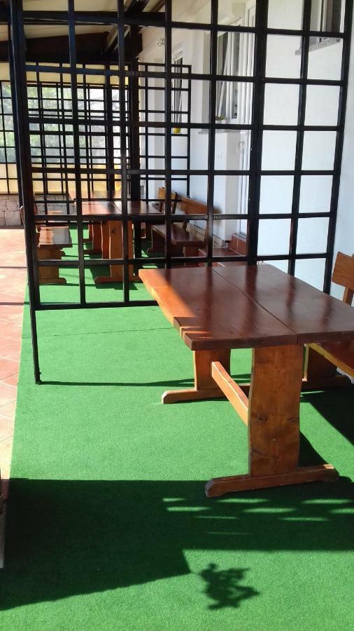Apartmani Vesna ซัมบราทิยา ภายนอก รูปภาพ