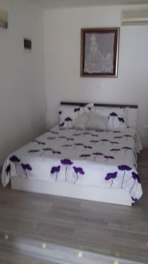Apartmani Vesna ซัมบราทิยา ภายนอก รูปภาพ
