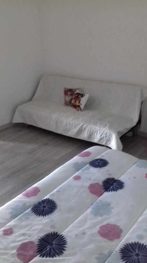 Apartmani Vesna ซัมบราทิยา ภายนอก รูปภาพ